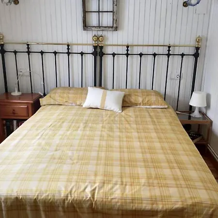 La Isla De Sirenas Nyaraló *