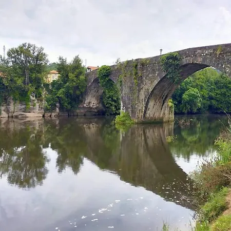 La Isla De Sirenas Oruña